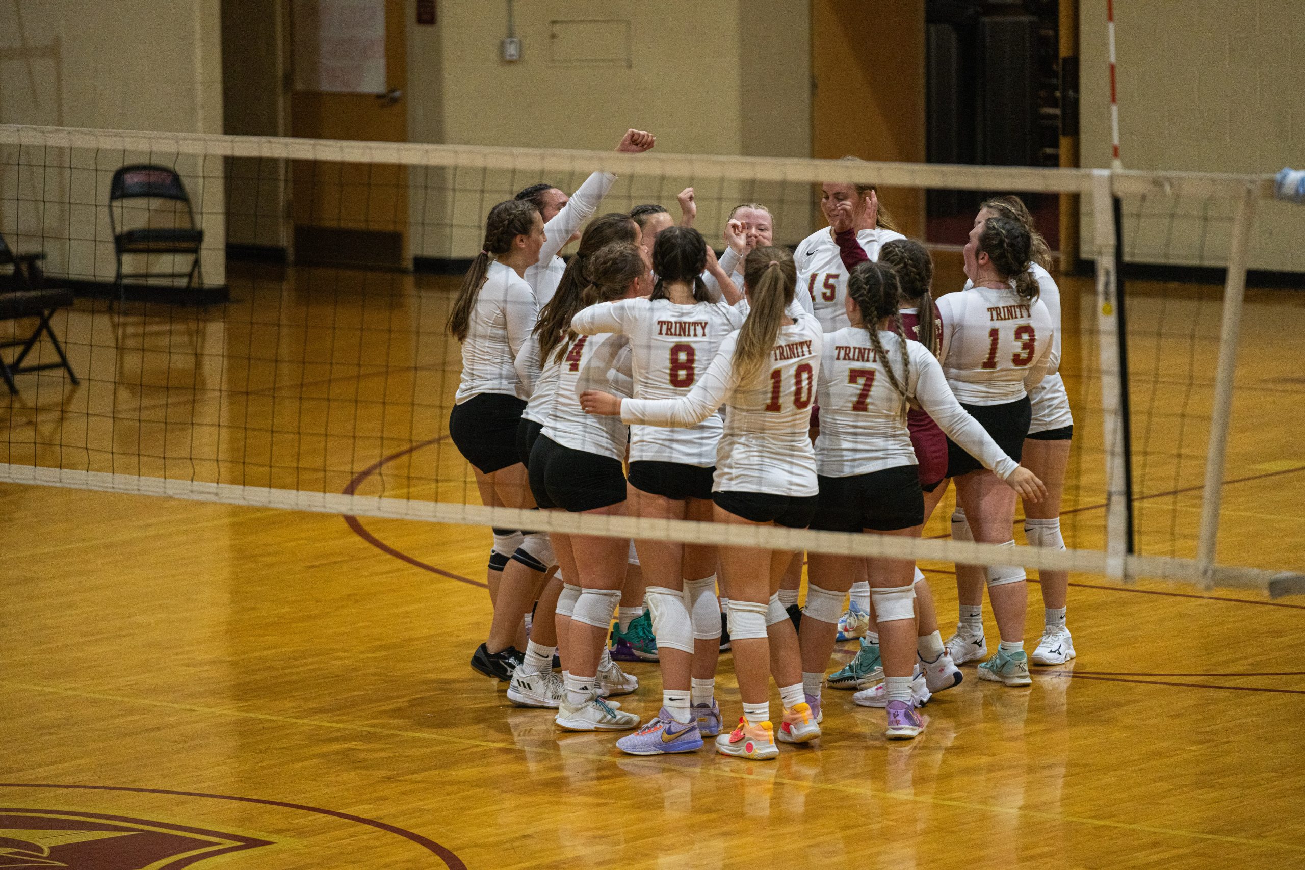 Trinity volleyball off to perfect start after victory against Clay-Battelle